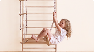 5-in-1 Houten Klimrek voor kinderen met optrekstang & 3in1 schommelset